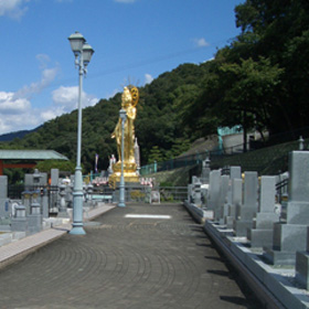 大窪寺霊園​